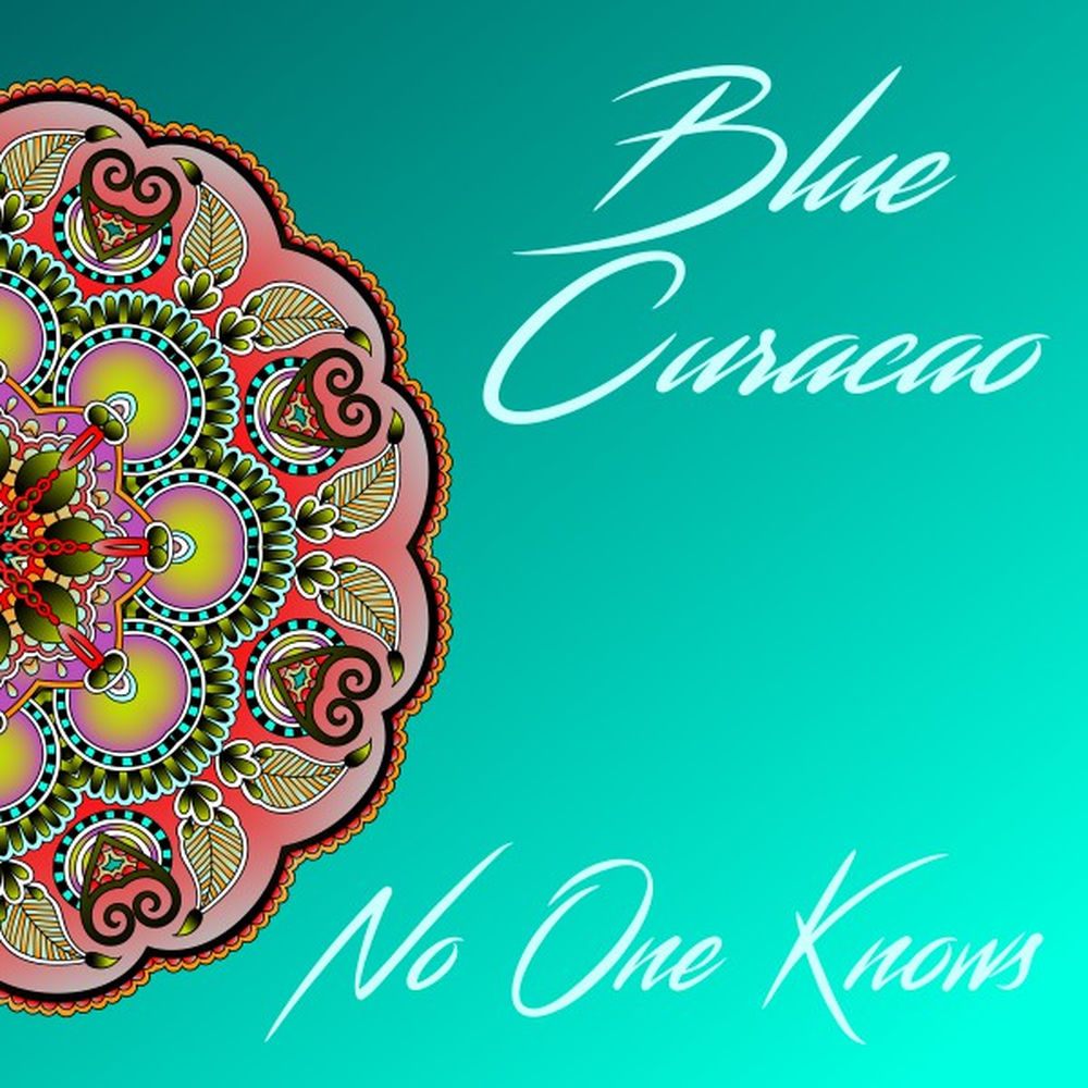 BLUE CURACCIO
