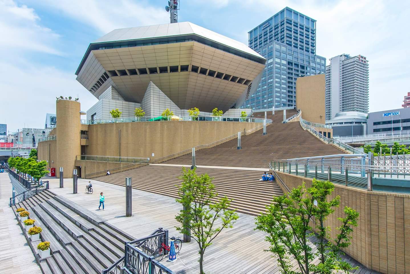 Namba Hatch
